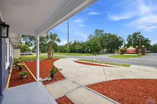 742 Mayflower Ave, Fort Walton Beach, FL 32547 - Photo 32