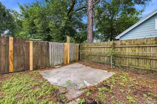 742 Mayflower Ave, Fort Walton Beach, FL 32547 - Photo 24