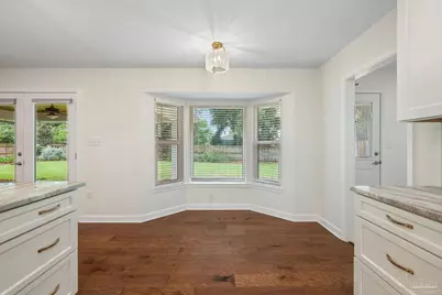409 Andrew Jackson Trl, Gulf Breeze, FL 32561 - Photo 10