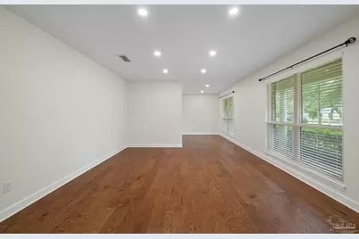 409 Andrew Jackson Trl, Gulf Breeze, FL 32561 - Photo 6