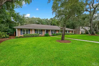 409 Andrew Jackson Trl, Gulf Breeze, FL 32561 - Photo 2