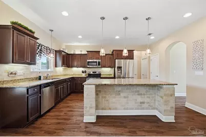 8566 Holley Hills Cir, Navarre, FL 32566 - Photo 18