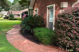 9252 Bell Ridge Dr, Pensacola, FL 32526 - Photo 2