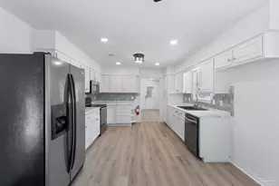 9679 Hollowbrook Cir, Pensacola, FL 32514 - Photo 10