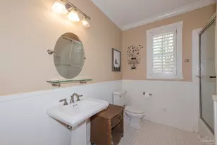 1704 N 14th Ave, Pensacola, FL 32503 - Photo 10