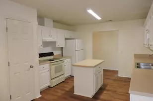 2552 Southern Oaks Dr, Cantonment, FL 32533 - Photo 10