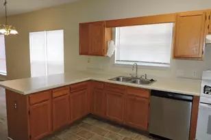 206 Wildflower Ln, Pensacola, FL 32514 - Photo 4
