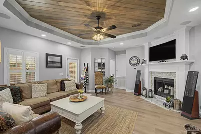 1740 Brantley Dr, Gulf Breeze, FL 32563 - Photo 2