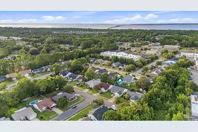 3750 Sterling Point Rd, Gulf Breeze, FL 32563 - Photo 46