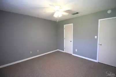 7022 Chapel St #15, Pensacola, FL 32504 - Photo 8