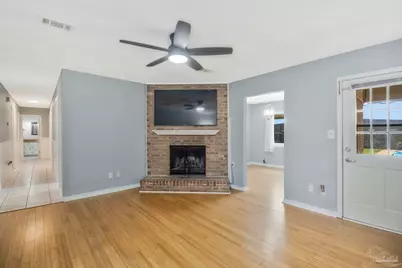 4605 Laquinta Ct, Pace, FL 32571 - Photo 16