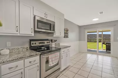 4605 Laquinta Ct, Pace, FL 32571 - Photo 6