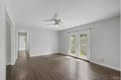 5418 Thornhill Rd, Pensacola, FL 32503 - Photo 6