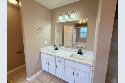 4316 Bayou Ridge Dr, Pace, FL 32571 - Photo 8