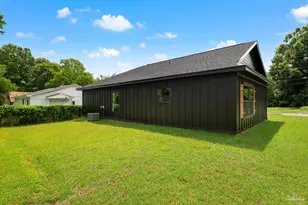 2420 W Blount St, Pensacola, FL 32505 - Photo 30