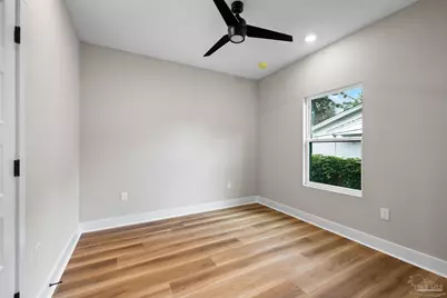 2420 W Blount St, Pensacola, FL 32505 - Photo 24