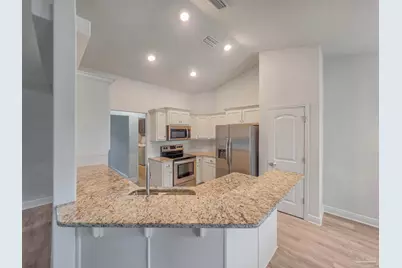 4839 Legacy St, Milton, FL 32570 - Photo 10