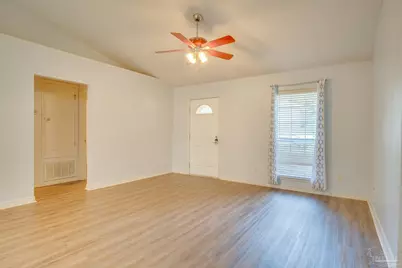 1935 Wyatt St, Pensacola, FL 32514 - Photo 4