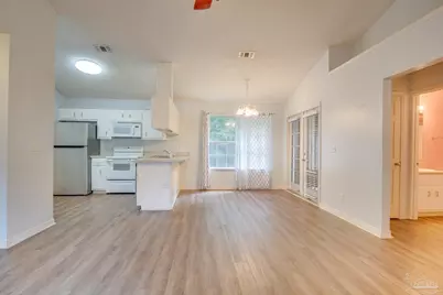 1935 Wyatt St, Pensacola, FL 32514 - Photo 8