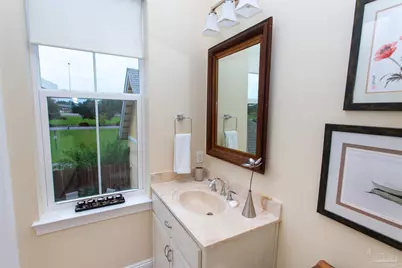 566 Santos St, Pensacola, FL 32502 - Photo 26