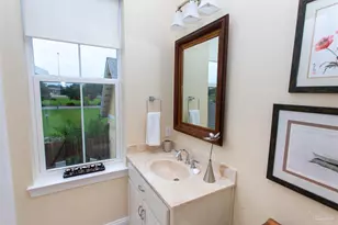 566 Santos St, Pensacola, FL 32502 - Photo 26