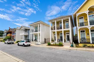 566 Santos St, Pensacola, FL 32502 - Photo 32
