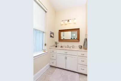 566 Santos St, Pensacola, FL 32502 - Photo 18
