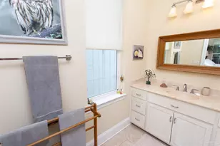 566 Santos St, Pensacola, FL 32502 - Photo 16