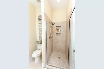 566 Santos St, Pensacola, FL 32502 - Photo 20