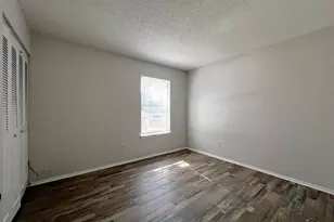 6801 Tiki Ln, Pensacola, FL 32503 - Photo 8
