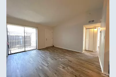 6801 Tiki Ln #2, Pensacola, FL 32503 - Photo 2