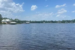 7782 Petersen Point Rd, Milton, FL 32583 - Photo 14