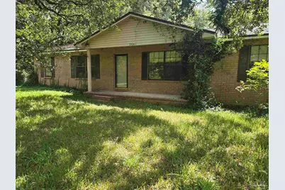 2841 Mandeville Ln, Pensacola, FL 32526 - Photo 2