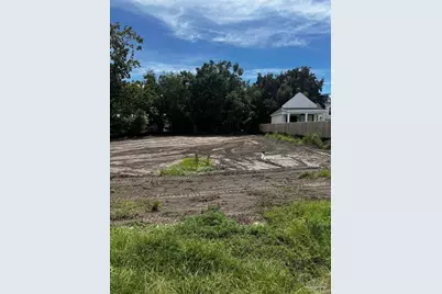1109 W Intendencia St #A, Pensacola, FL 32502 - Photo 4