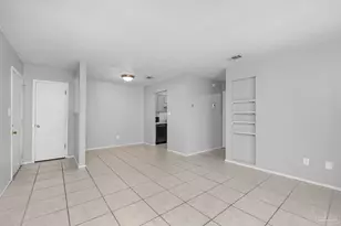 1555 Green Briar Pkwy, Gulf Breeze, FL 32563 - Photo 2