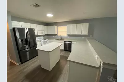 10340 Chinaberry Ct, Pensacola, FL 32534 - Photo 2