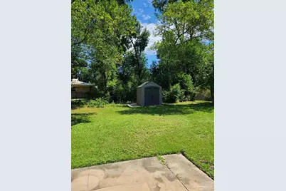 5560 Hibiscus Rd, Pensacola, FL 32504 - Photo 18