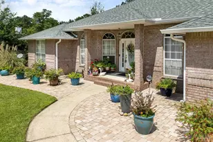 7220 Thor Ln, Pensacola, FL 32526 - Photo 4