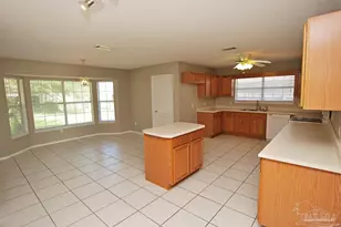 1015 Glades Ln, Pensacola, FL 32507 - Photo 2
