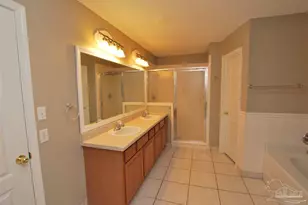 1015 Glades Ln, Pensacola, FL 32507 - Photo 10