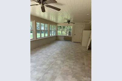 817 Bay Cliffs Rd, Gulf Breeze, FL 32561 - Photo 8