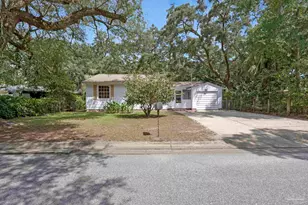 12 Dewitt Dr, Pensacola, FL 32507 - Photo 1