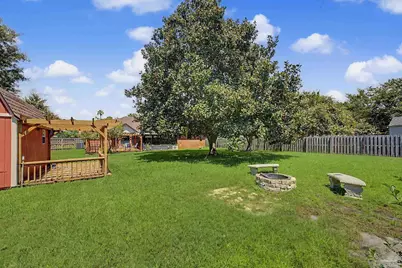 3883 Bay Wind Dr, Gulf Breeze, FL 32563 - Photo 18