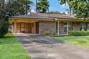 1240 Pinnacle Cir, Pensacola, FL 32504 - Photo 2