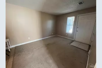 1301 Redwood Ln #D, Gulf Breeze, FL 32563 - Photo 10
