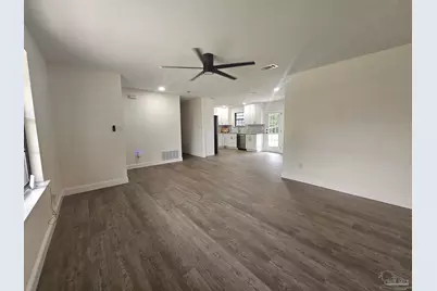 6154 Forest Pines Dr, Pensacola, FL 32526 - Photo 8