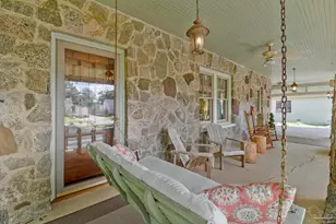 1910 E Jordan St, Pensacola, FL 32503 - Photo 14