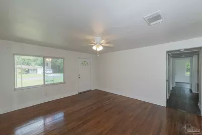 11 Ivanhoe Ave, Pensacola, FL 32534 - Photo 12