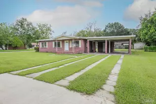 11 Ivanhoe Ave, Pensacola, FL 32534 - Photo 2