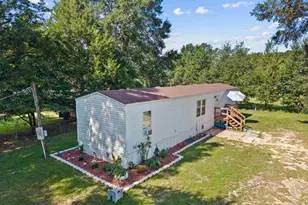 6993 Datura St, Milton, FL 32570 - Photo 1
